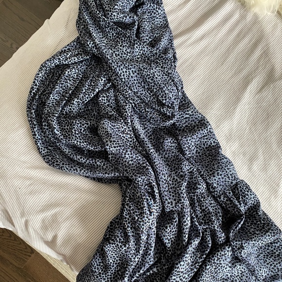 ASOS - New Look Tiered Smocked Midi Dress - Picture 16 of 16